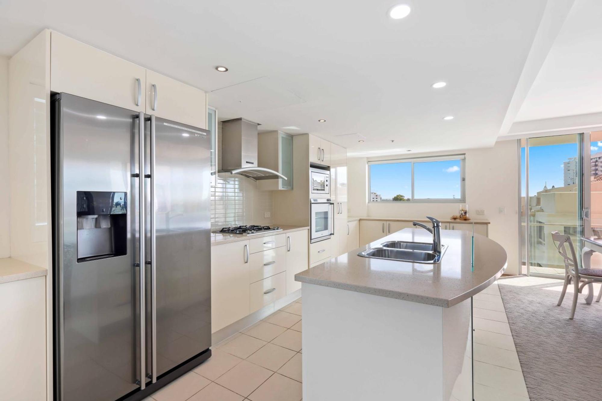 Aqua Vista Resort Maroochydore Zimmer foto